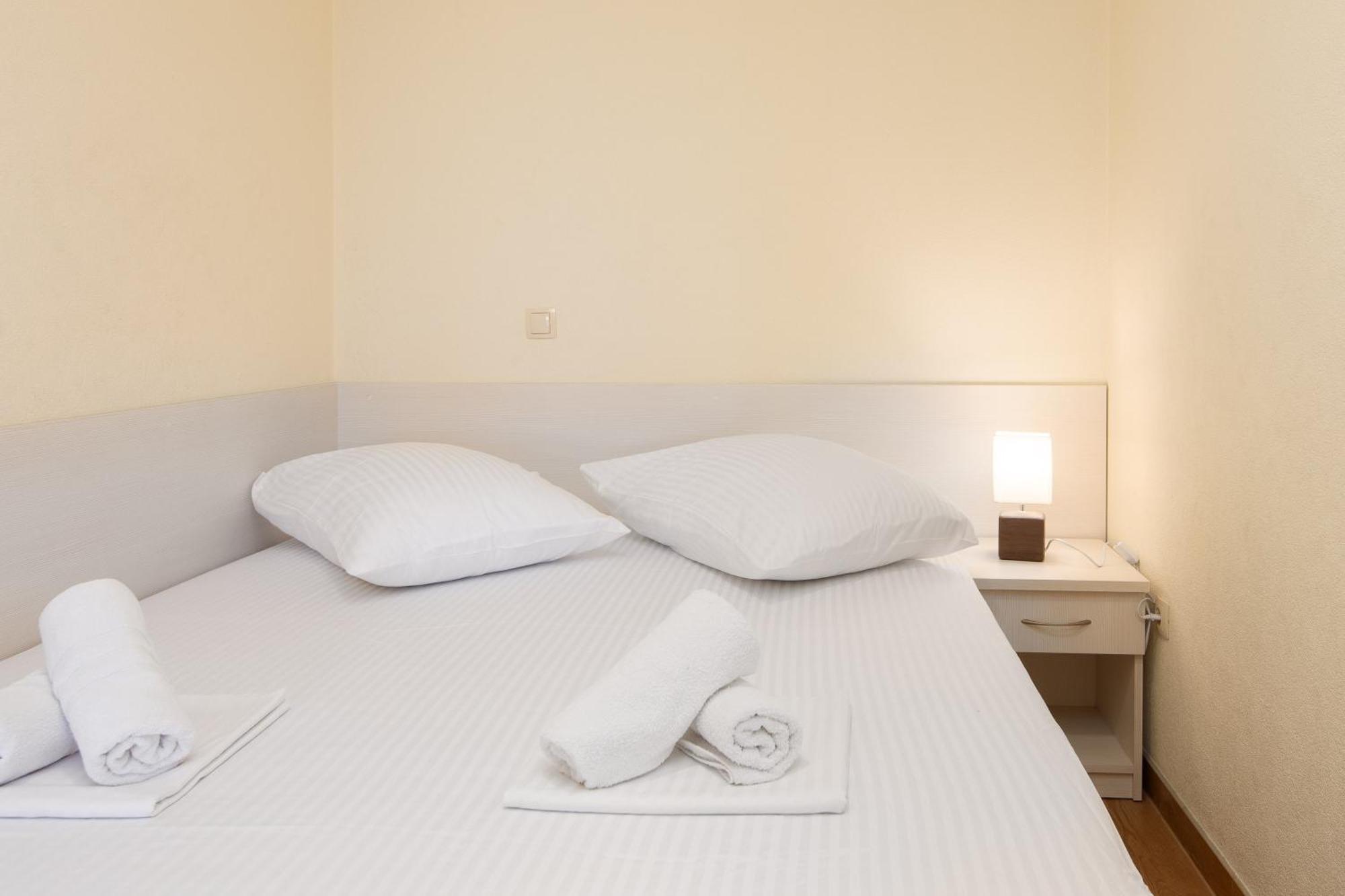 Filip Apartments - Free Parking By The House มาคาร์สกา ภายนอก รูปภาพ