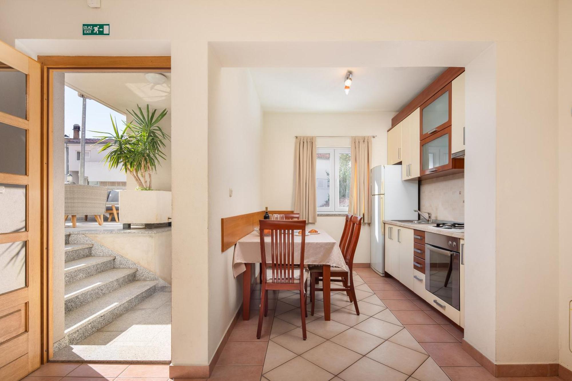 Filip Apartments - Free Parking By The House มาคาร์สกา ภายนอก รูปภาพ
